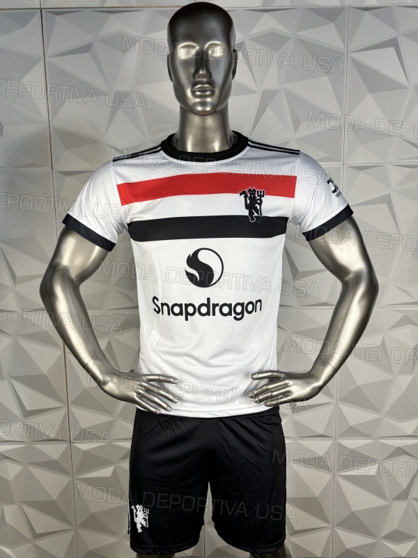 detalle acercamiento de shorts de futbol soccer