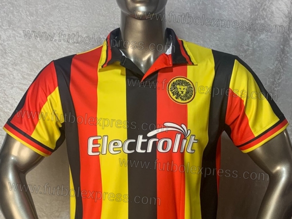 detalles de confeccion de uniforme de futbol