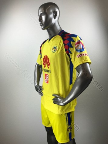 Uniforme Soccer America Tercero 2018