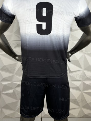Uniforme Soccer Corinthians Local 2024-25