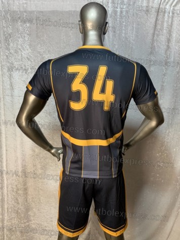 Uniforme Soccer Club de Cuervos Especial Negro/Dorado