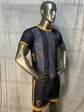 Uniforme Soccer Club de Cuervos Especial Negro/Dorado