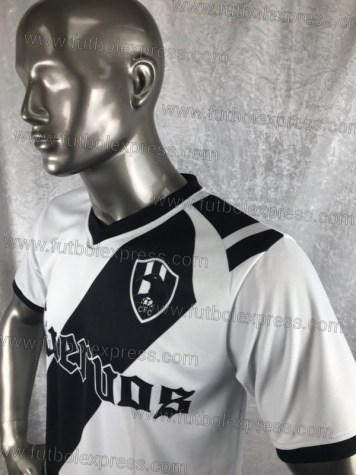 Uniforme Soccer Club de Cuervos Local T1