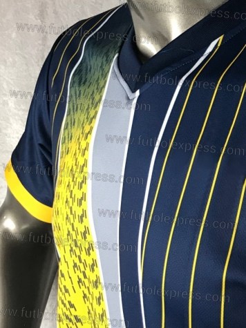 Uniforme Soccer Generico Azul Franja Amarilla y Gris