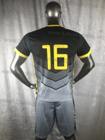 Uniforme Soccer Generico Negro Gris y Amarillo