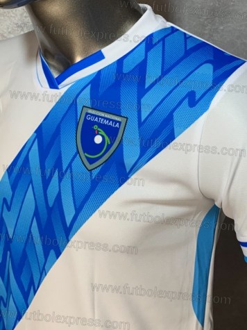 Uniforme Soccer Guatemala Local 2021-22