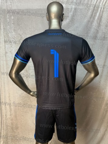 Uniforme Soccer Guatemala Local 2021-22 Negro