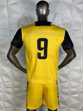 Uniforme Soccer Juventus Local 2018-19 Amarillo