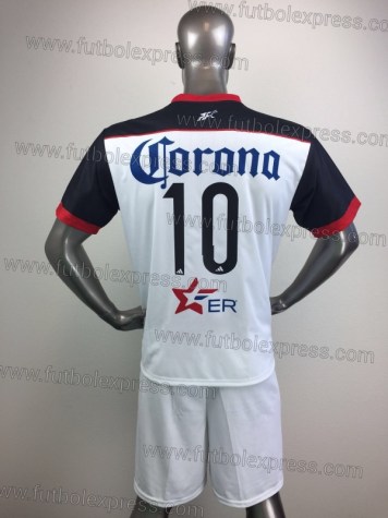 Uniforme Soccer Lobos BUAP Local 2017-18