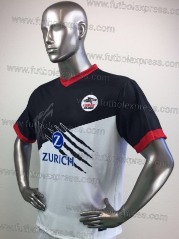 Uniforme Soccer Lobos BUAP Local 2017-18