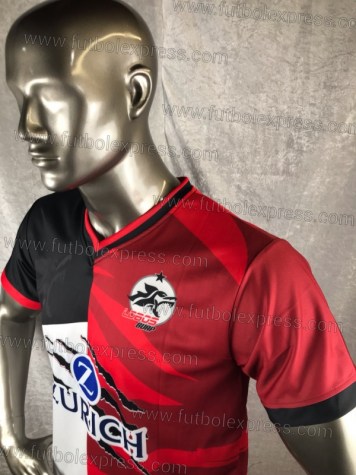 Uniforme Soccer Lobos BUAP Local/Visita 2017-18