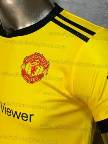 Uniforme Soccer Manchester United Local 2021-22 Amarillo