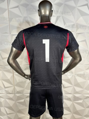 Uniforme Soccer Manchester United Local 2023-24 Negro