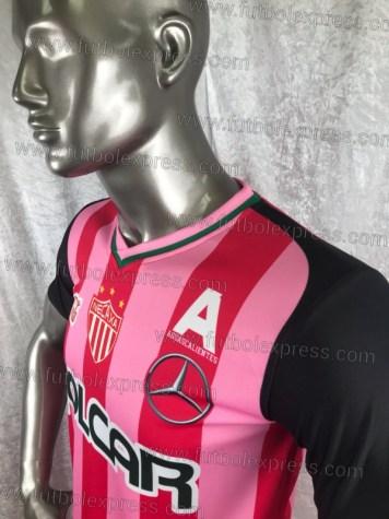 Uniforme Soccer Necaxa Local 2018-19 Rosa