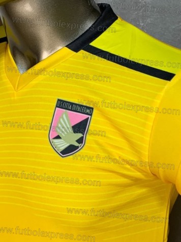 Uniforme Soccer Palermo Local 2017-18 Amarillo
