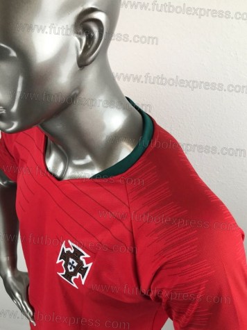 Uniforme Soccer Portugal Local 2018