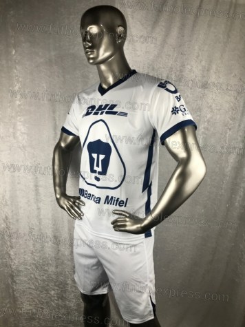 Uniforme Soccer Pumas Local 2020-21