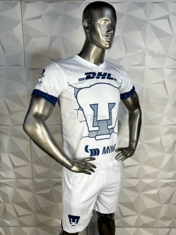 Uniforme Soccer Pumas Local 2023-24