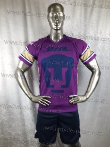 Uniforme Soccer Pumas Visita 2017-18 Morado