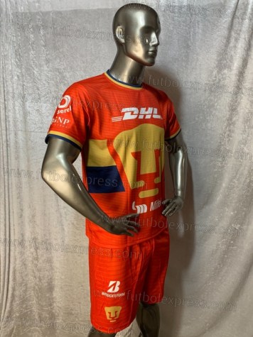 Uniforme Soccer Pumas Tercero 2022