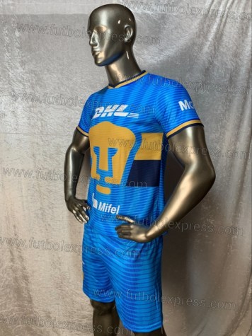 Uniforme Soccer Pumas Tercero 2022 Azul Celeste