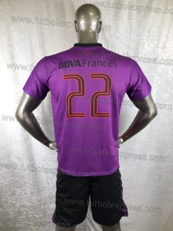 Uniforme Soccer River Plate Local 2017-18 Morado