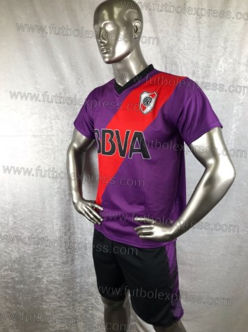 Uniforme Soccer River Plate Local 2017-18 Morado