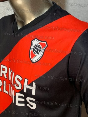 Uniforme Soccer River Plate Local 2021-22 Negro