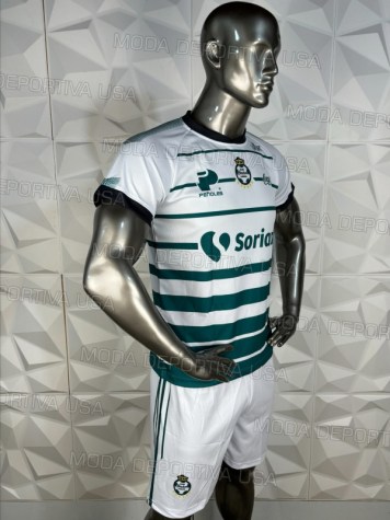 Uniforme Soccer Santos Laguna Local 2017-18