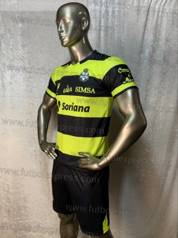 Uniforme Soccer Santos Laguna Local 2022-23 Negro