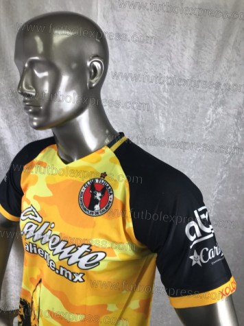 Uniforme Soccer Tijuana Especial Amarillo/Negro