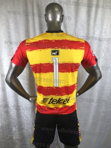 Uniforme Soccer Tijuana Local 2018-19 Rojo/Amarillo