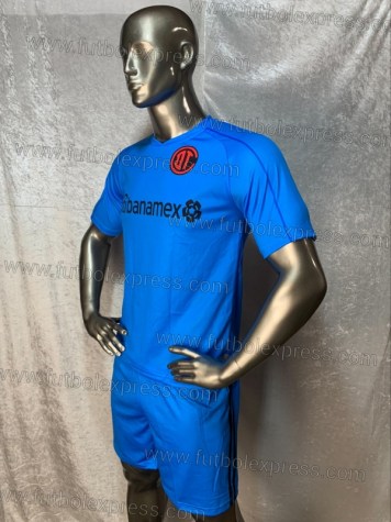 Uniforme Soccer Toluca Local 2017-18 Azul
