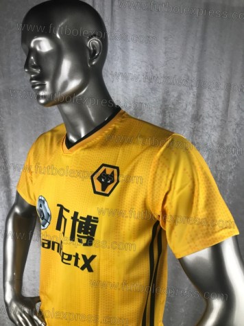 Uniforme Soccer Wolverhampton Local 2019-20