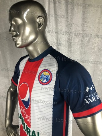 Uniforme Soccer Xelaju Visita 2016
