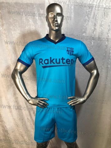 Uniforme Soccer Barcelona Visita 2020-21 Azul: Uniforme de futbol soccer replica modelo Barcelona Visita 2020-21, incluye playera azul, short azul, y numeros en la espalda.