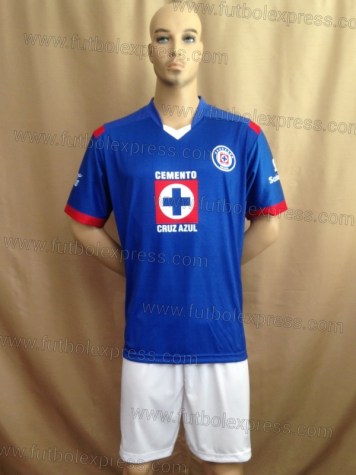 Uniforme Soccer Cruz Azul Local 2014-15: Uniforme de futbol soccer replica modelo Cruz Azul Local 2014-15, incluye playera azul, short blanco, un par de calcetas y numeros en la espalda.