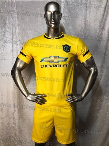 Uniforme Soccer Manchester United Local 2019-20 Amarillo: Uniforme de futbol soccer replica modelo Manchester United Local 2019-20, incluye playera amarilla, short amarillo, y numeros en la espalda.
