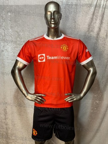Uniforme Soccer Manchester United Local 2021-22 Rojo/Negro: Uniforme de futbol soccer replica modelo Manchester United Local 2021-22, incluye playera roja, short negro, y numeros en la espalda.