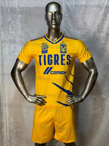 Uniforme Soccer Tigres Local 2021-22: Uniforme de futbol soccer replica modelo Tigres Local 2021-22, incluye playera amarilla, short amarillo, y numeros en la espalda.